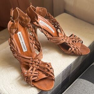 Manolo Blahnik Tan Woven Heels